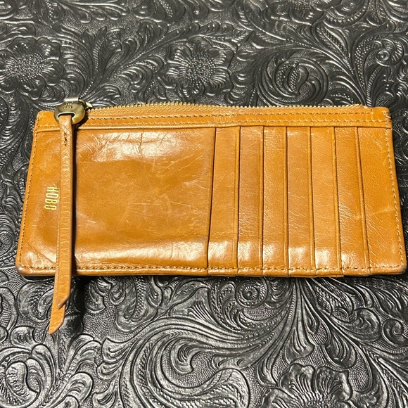 HOBO Tan Leather Card Wallet - Picture 7 of 7
